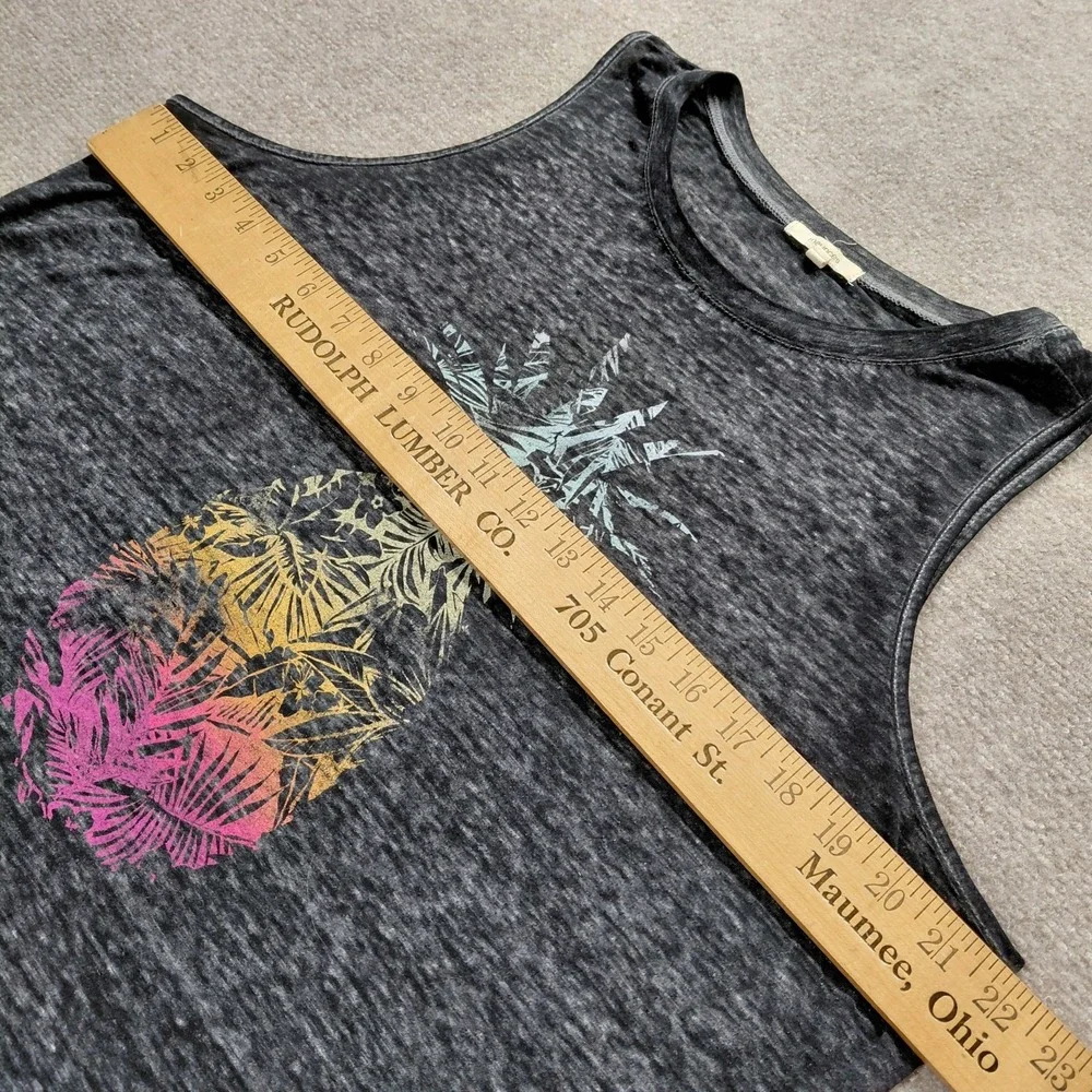 Maurices Women's Plus Size 1 Heathered Black Hawaiian Pineapple Tank Top Beach - Picture 3 of 11